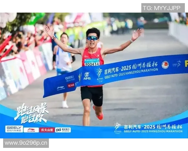 杭州极限运动队在城市马拉松积分榜上以98分稳居第一名